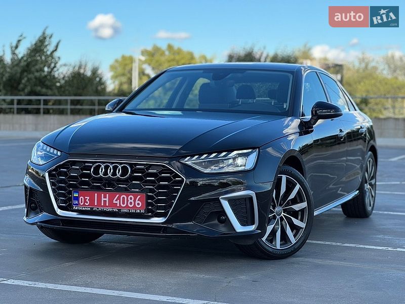 Седан Audi A4 2021 в Києві