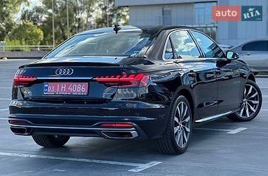 Седан Audi A4 2021 в Києві
