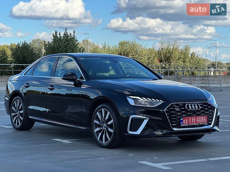 Седан Audi A4 2021 в Києві