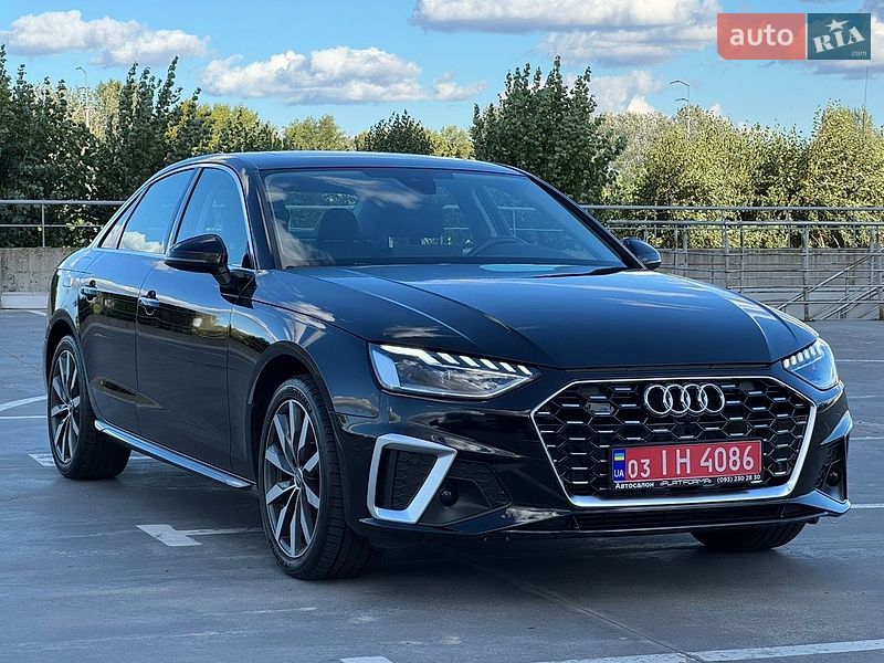 Седан Audi A4 2021 в Києві