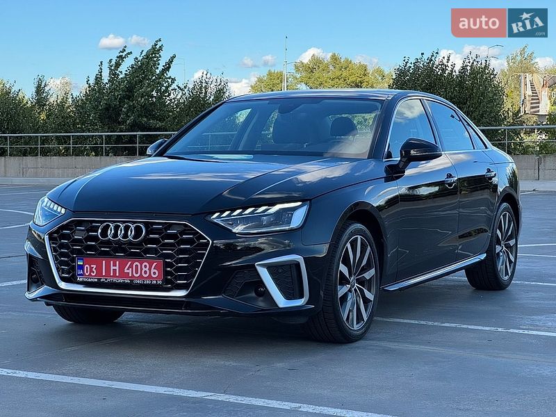 Седан Audi A4 2021 в Києві