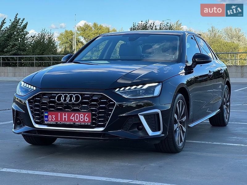 Седан Audi A4 2021 в Києві