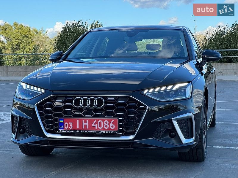 Седан Audi A4 2021 в Києві
