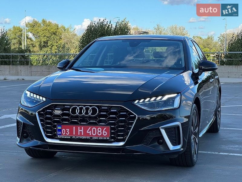 Седан Audi A4 2021 в Києві