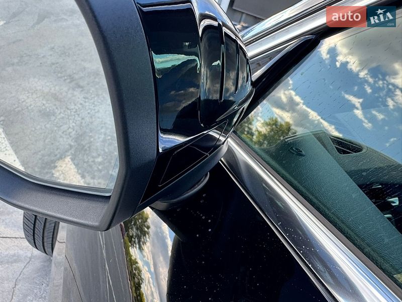 Седан Audi A4 2021 в Києві