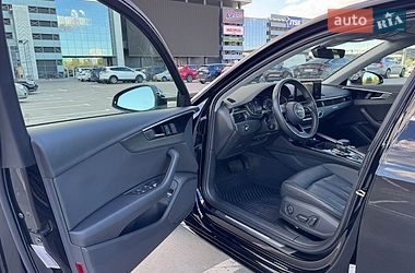 Седан Audi A4 2021 в Києві