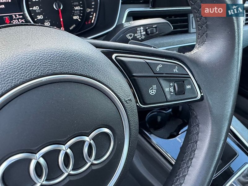 Седан Audi A4 2021 в Києві