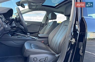 Седан Audi A4 2021 в Києві