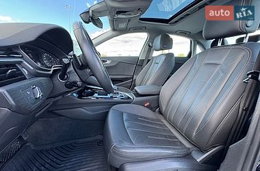 Седан Audi A4 2021 в Києві