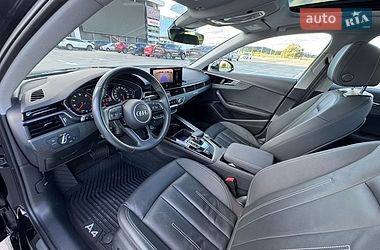 Седан Audi A4 2021 в Києві