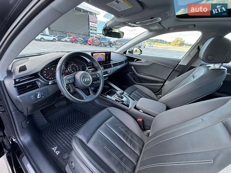 Седан Audi A4 2021 в Києві