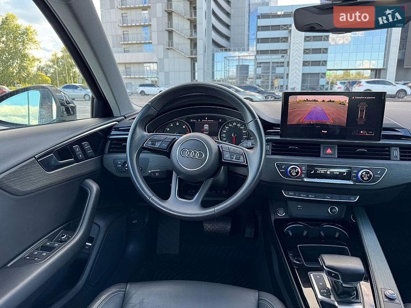 Седан Audi A4 2021 в Києві