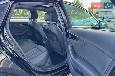 Седан Audi A4 2021 в Києві