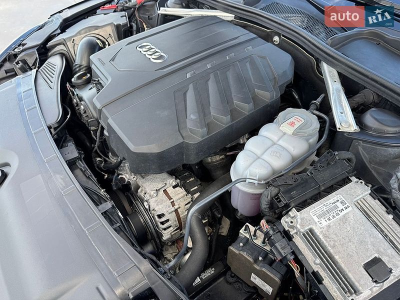 Седан Audi A4 2021 в Києві