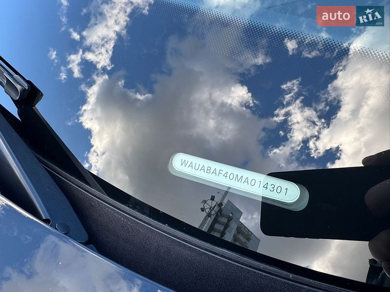 Седан Audi A4 2021 в Києві