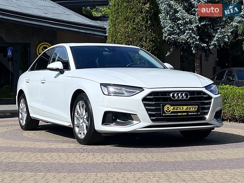 Audi A4 2019
