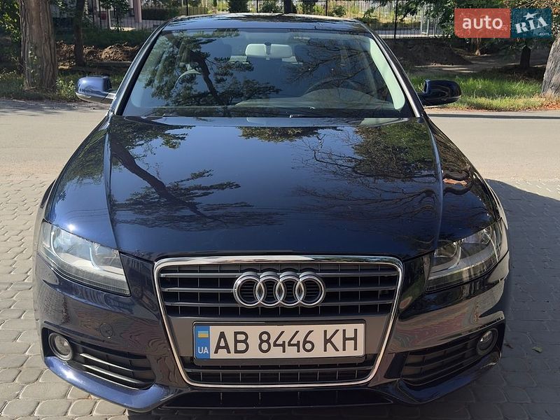 Седан Audi A4 2009 в Виннице