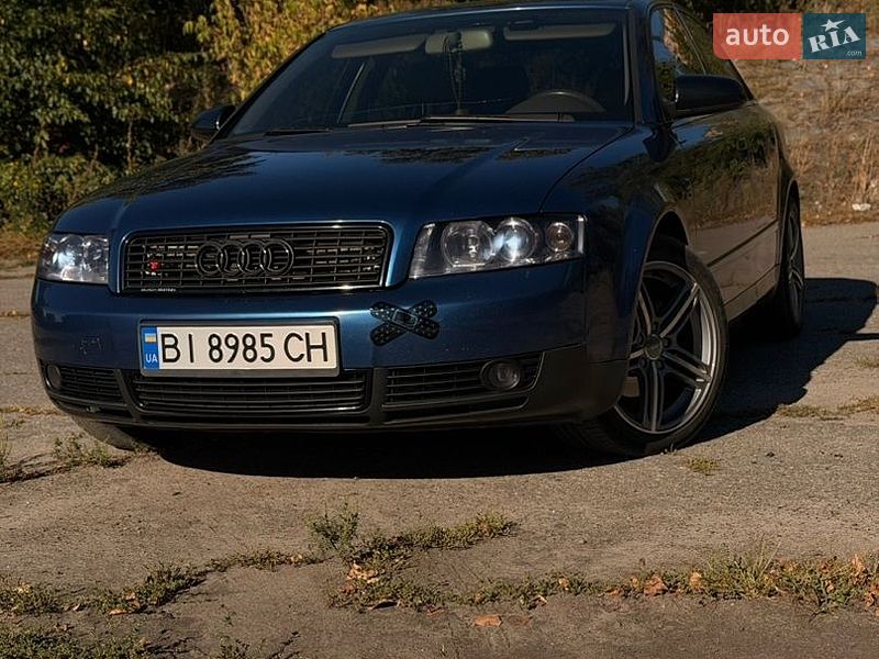 Седан Audi A4 2004 в Кременчуці