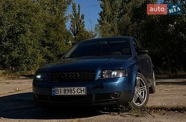 Седан Audi A4 2004 в Кременчуці