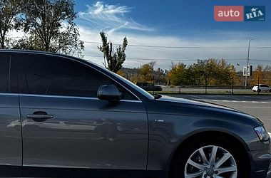 Седан Audi A4 2014 в Києві