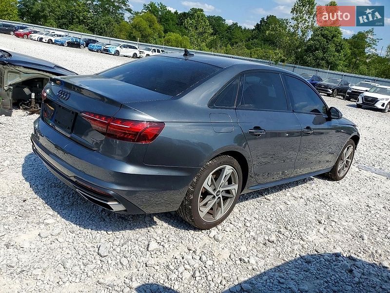 Седан Audi A4 2021 в Львові