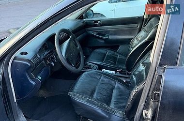 Седан Audi A4 1997 в Черкассах