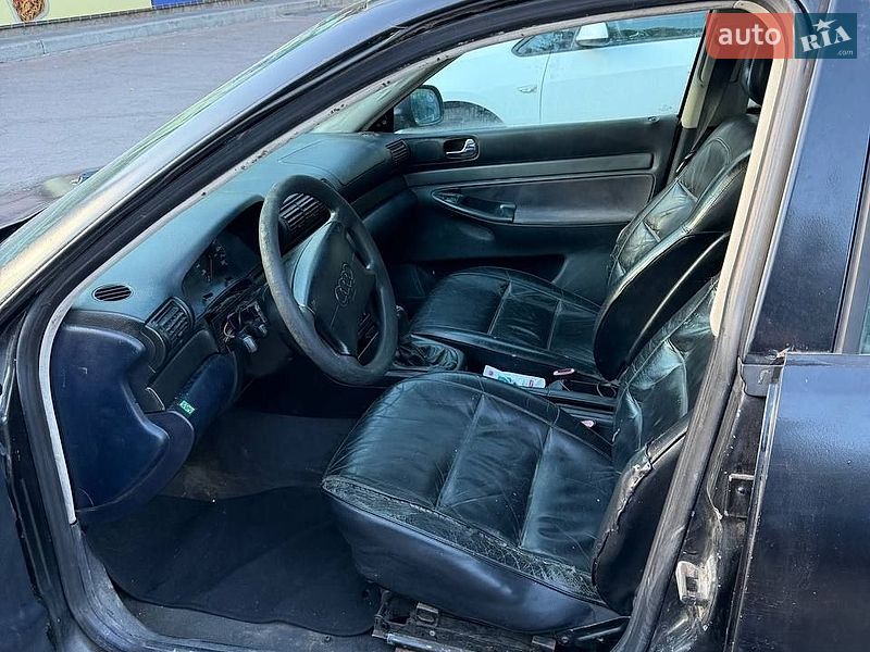 Седан Audi A4 1997 в Черкассах