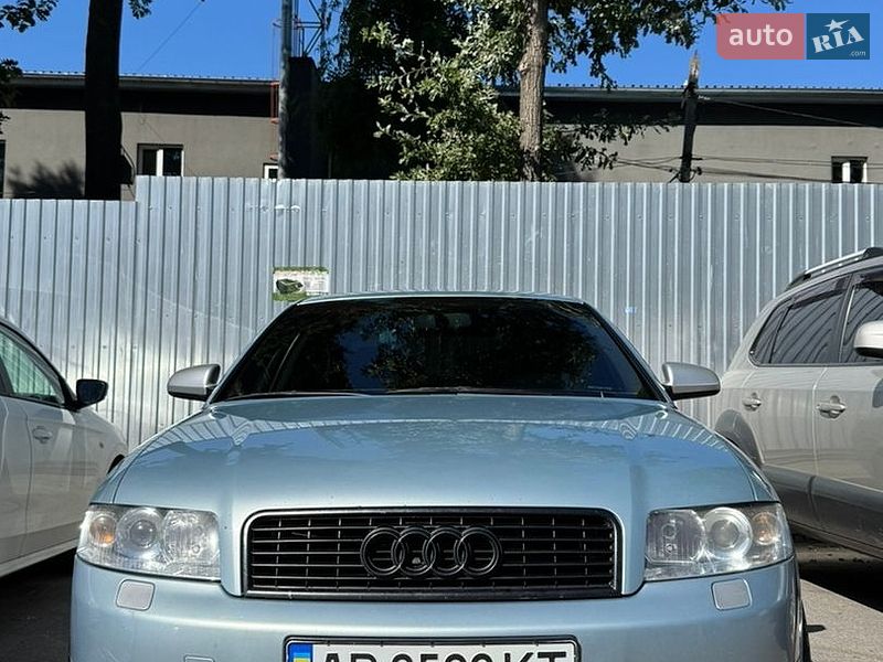 Седан Audi A4 2001 в Виннице