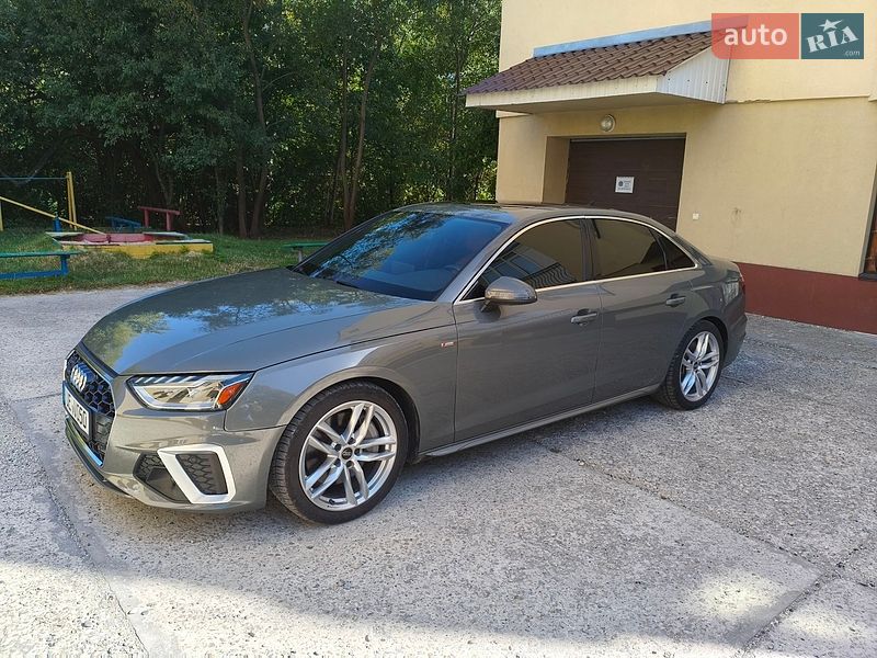 Седан Audi A4 2023 в Ивано-Франковске