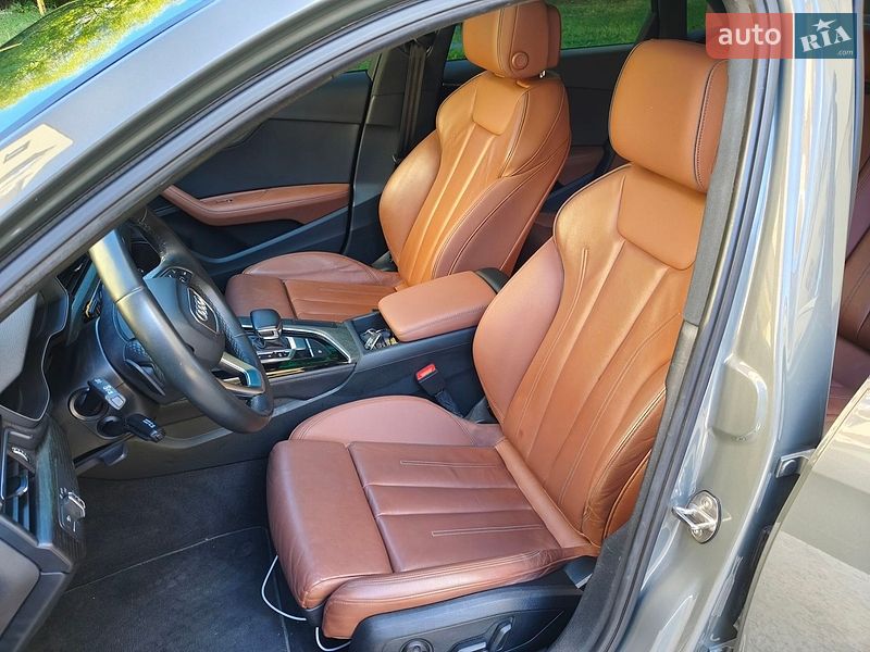 Седан Audi A4 2023 в Ивано-Франковске