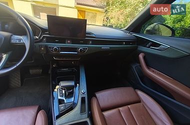 Седан Audi A4 2023 в Ивано-Франковске