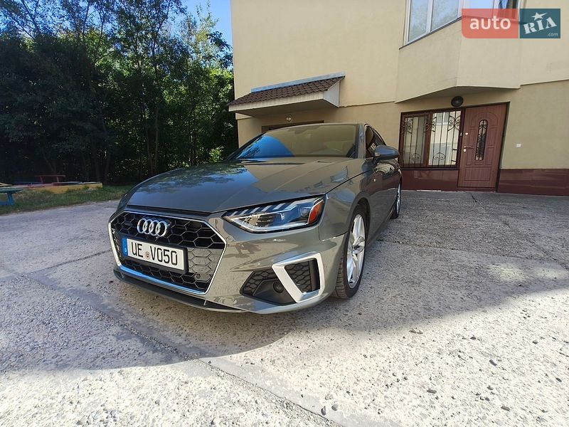 Седан Audi A4 2023 в Ивано-Франковске