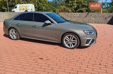 Седан Audi A4 2023 в Ивано-Франковске