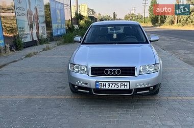 Седан Audi A4 2001 в Каролине-Бугазе