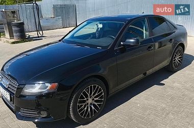 Седан Audi A4 2010 в Надворной