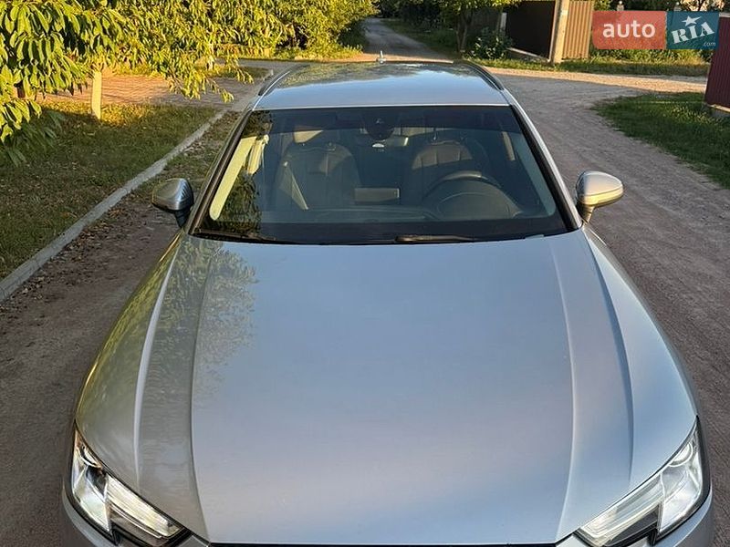 Универсал Audi A4 2016 в Киеве