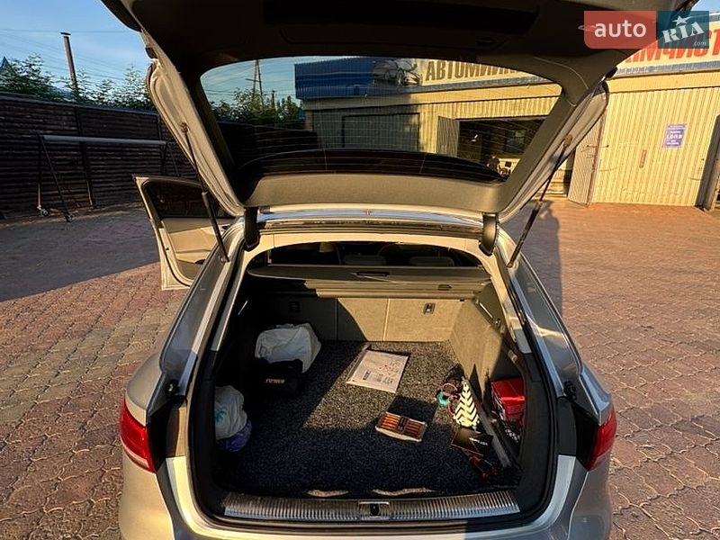 Универсал Audi A4 2016 в Киеве