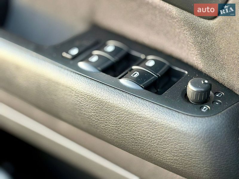 Седан Audi A4 2006 в Вінниці