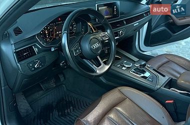 Седан Audi A4 2017 в Днепре