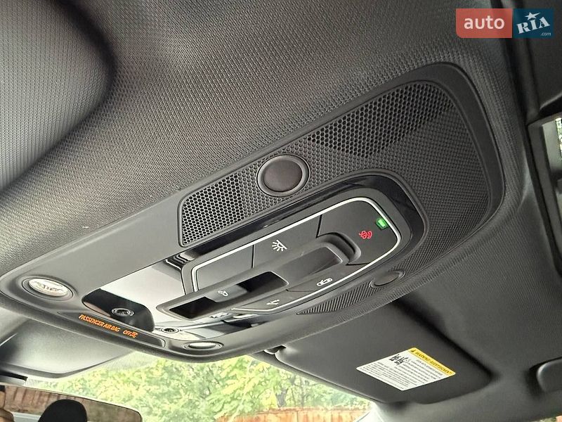 Седан Audi A4 2022 в Днепре
