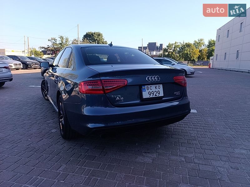 Седан Audi A4 2014 в Львові