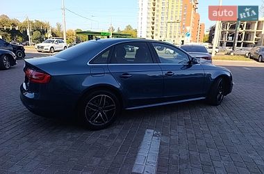 Седан Audi A4 2014 в Львові