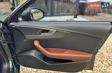 Седан Audi A4 2016 в Львове