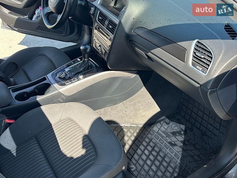 Универсал Audi A4 2013 в Львове