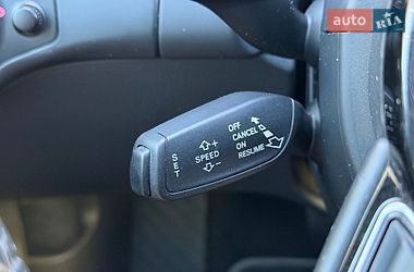 Седан Audi A4 2014 в Харькове