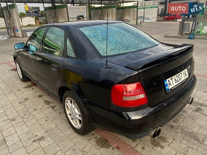 Седан Audi A4 2000 в Ивано-Франковске