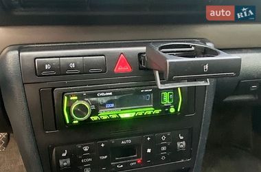 Седан Audi A4 2000 в Ивано-Франковске