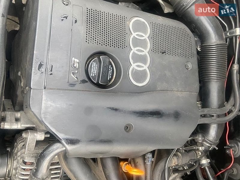 Седан Audi A4 2000 в Ивано-Франковске