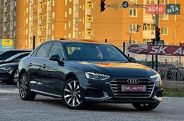 Седан Audi A4 2021 в Києві