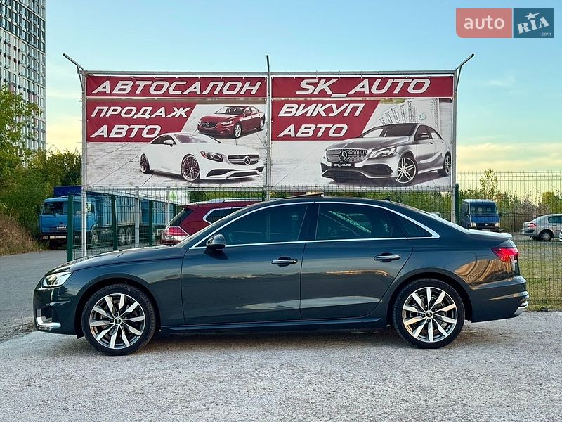 Седан Audi A4 2021 в Києві
